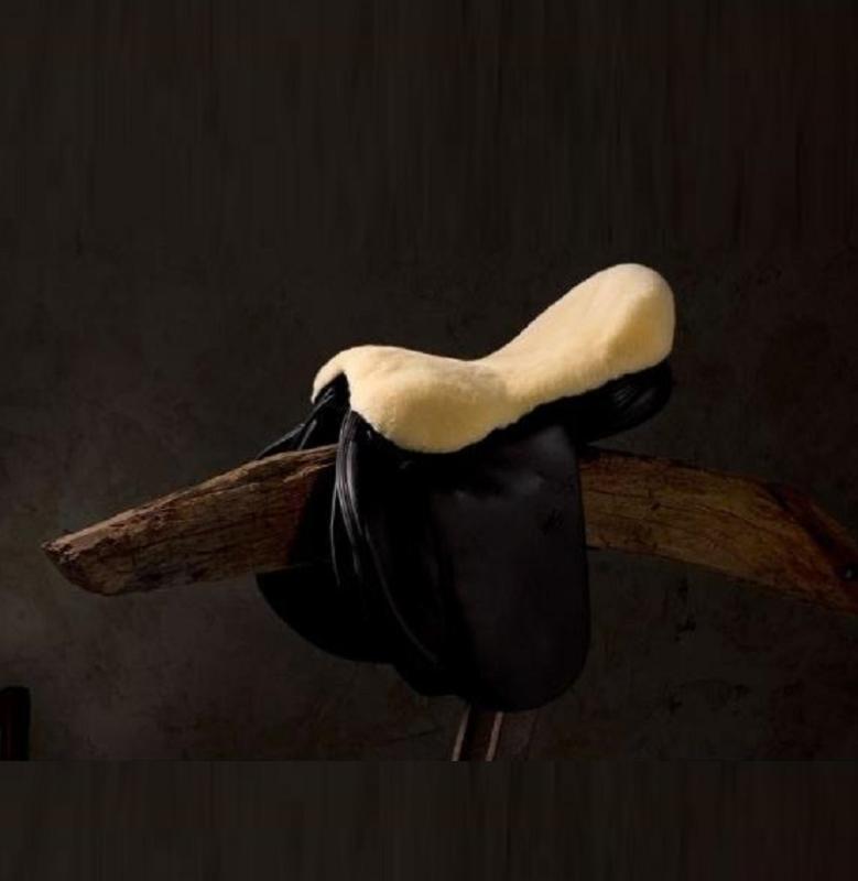 WERNER CHRIST - Dessus de Selle en Mouton Véritable pour Selle Anglaise
