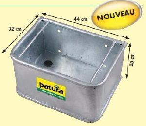 PATURA - Mangeoire de Box Murale Rectangulaire en Acier pour chevaux