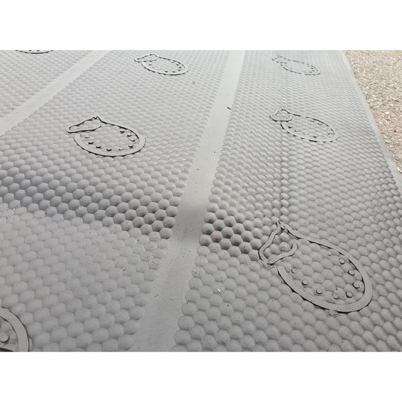 Matelas Caoutchouc Confort  30 MM pour Sol de Box, BUBBLE KING MATELAS SEUL