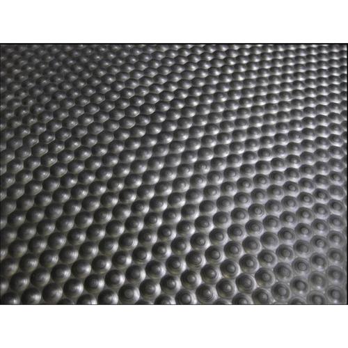 Tapis Caoutchouc 16 MM pour Sol de Camion Chevaux, AU M2