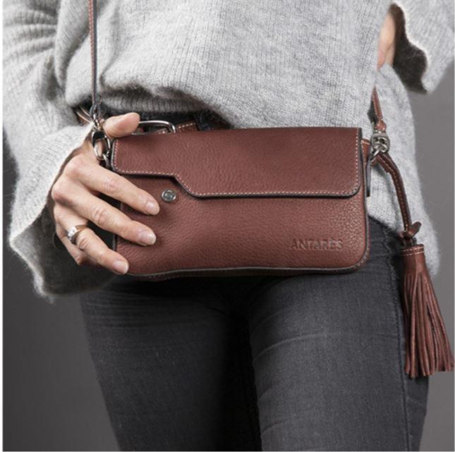 ANTARES - Pochette Cuir avec Rabat à Porter en Bandoulière ou sur Ceinture, RIO NOIR