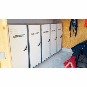 LA GEE - Armoire de Sellerie en Tôle Petit Modèle