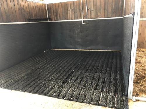 MAGELLAN - Tapis draimant pour zone de douche chevaux, le ML