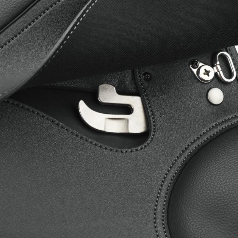 WINTEC 500 - Selle Mixte Hart à Arcade Interchangeable 16.5 POUCES/42 CM NOIR Troussequin ROND